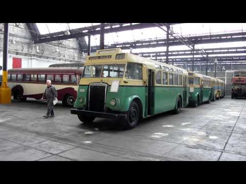 Sydney Leyland Tiger OPS2 pre-selector 2599 ready to move