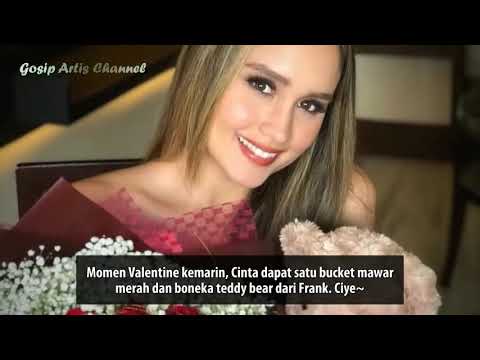 Go public, begini 9 momen romantis Cinta Laura dan kekasih bulenya