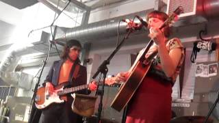 Laura Gibson - Red Moon (Live @ Rough Trade East, London, 15.04.12)