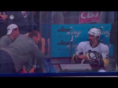 Columbus Blue Jackets fans give Matt Niskanen a warm welcome to the penalty box