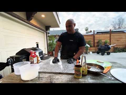 Green Mountain Grill (GMG) How to make a Pizza with the attachment