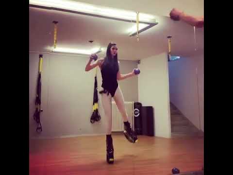 Ηλιάνα Παπαγεωργίου: Αυτό το βίντεο πρέπει να το δείτε - Ο σέξι χορός της που «έριξε» το Instagram