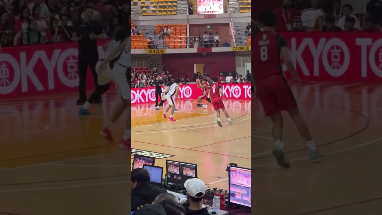 Highlights: Kristoper Lagat of UE with a midrange jumper