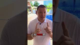 Garçom excelente percebe antes do cliente pedir. #cursodegarçom #treinamentogersonbonilha