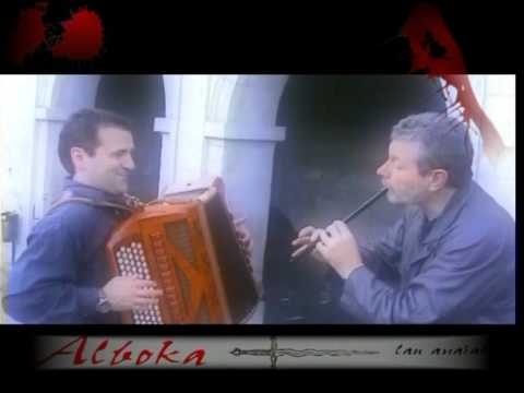 "Urrutiko Polkak" - ALBOKA basque folk group.