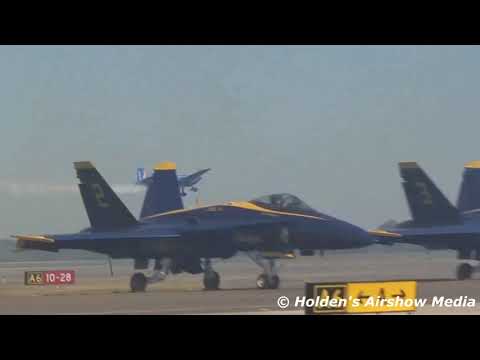 Tinstix of Dynamite @ 2018 NAS Jacksonville Airshow