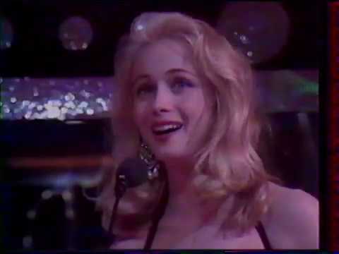 Carole Bouquet Emmanuelle Béart 1990 03 04  15e Cérémonie des Césars complète