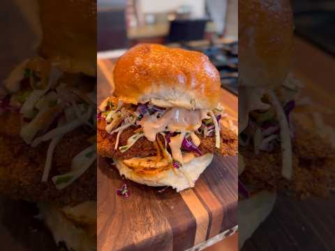 The Best Fried Chicken Sandwich Ever! 🤤