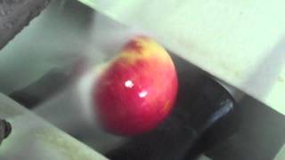 preview picture of video 'High Pressure Apple Cleaning'