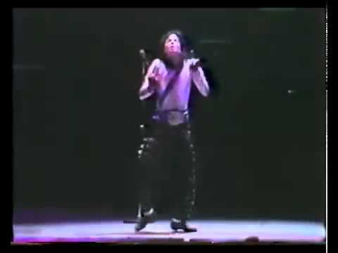 Michael Jackson best robot dance ever(Human Nature)