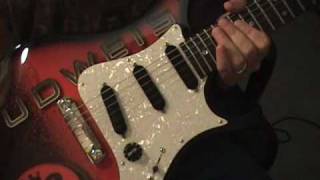 Video thumbnail for Paul Reed Smith PRS SE EG Guitar Review Scott Grove by Groovy Music Lessons