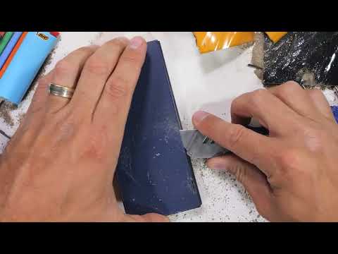 JerryRigEverything! Samsung Z Fold 6 Durability Test - IT STARTED ON FIRE