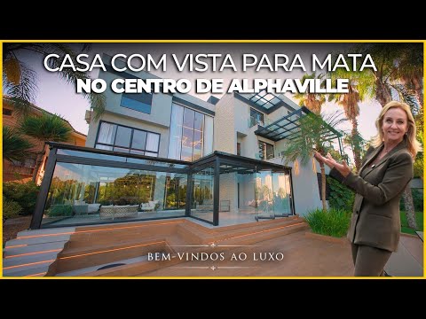 Casa Contemporânea com Vista Permanente para a Mata no Residencial Melville