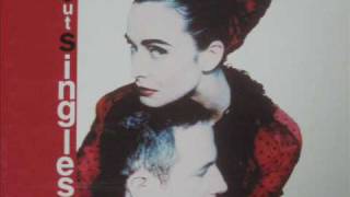 Swing Out Sister  &quot; alone &quot;