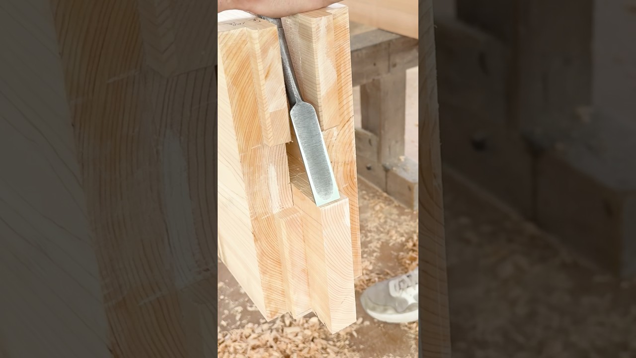 【胴差しの刻み② 大黒柱の四方差し】 #大工 #宮大工 #伝統建築 #carpenter #woodworking