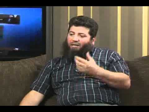 A është hadith apo fjalë e dijetarëve thënja se kush i mëson 99 emrat e Allahut hyn... - 92.8