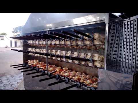 Frango na brasa,  Sandro e Flávio