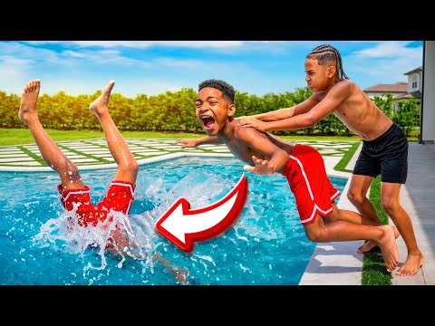 DJ GOT PUSHED IN THE SWIMMING POOL **BAD IDEA**