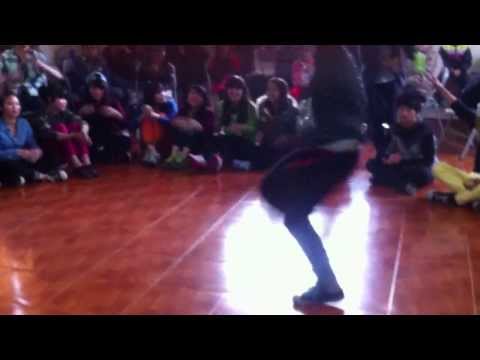 Under Jam 2014 - Bboy battle - Round 1 (2)