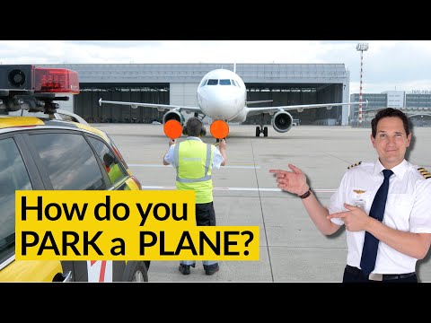 HOW do PILOTS PARK their plane? ACCURATE PARKING explained by CAPTAIN JOE