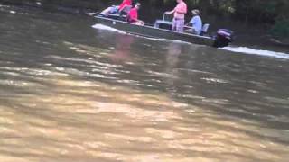 preview picture of video 'BIG RED BAIT AND TACKLE IN BATH ILLINOIS REDNECK STYLE FISHING'