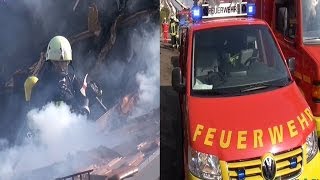 preview picture of video '[E] - WOHNHAUSBRAND - LUDWIGSBURG - FEUERWEHR - DACHSTUHL - FEUER - RAUCH'