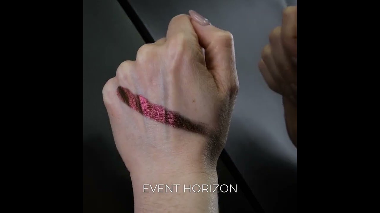 Lethal Cosmetics - MAGNETIC™ Pressed Multichrome Shadow