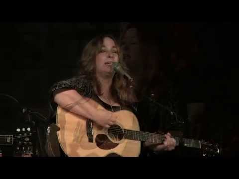 Gretchen Peters - When All You Have Is A Hammer - Live at McCabe's