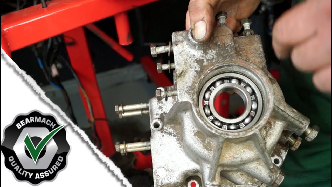 Replacing the bearings LT230  part 2 -  The Fine Art of Land Rover Maintenance