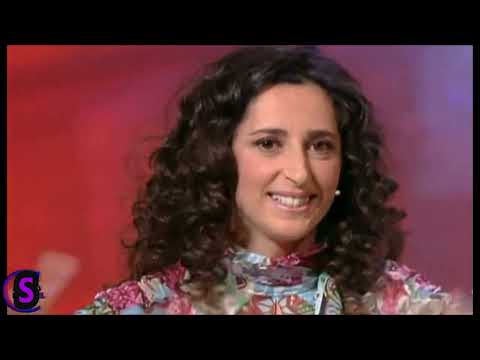 Teresa Mannino e la comessa invadente