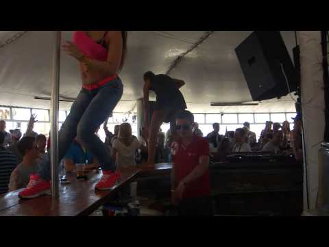 KaZantip Z:21 - UFO (Утреняя зарядка)