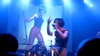 Beverley Knight - In Your Shoes