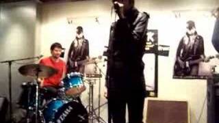 Mademoiselle k A l'ombre showcase Metz