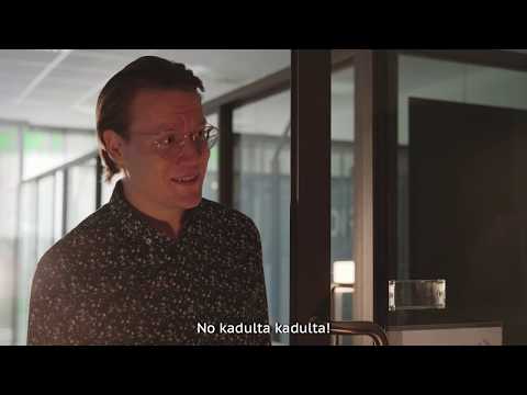 Vakuutusedustaja Vatanen ja katugallup