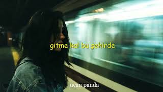 Sezen Aksu - Gitme Kal Bu Şehirde (Sözleri)