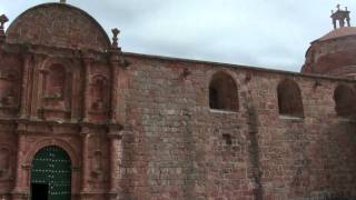 preview picture of video 'Iglesia de Pomata, Puno'