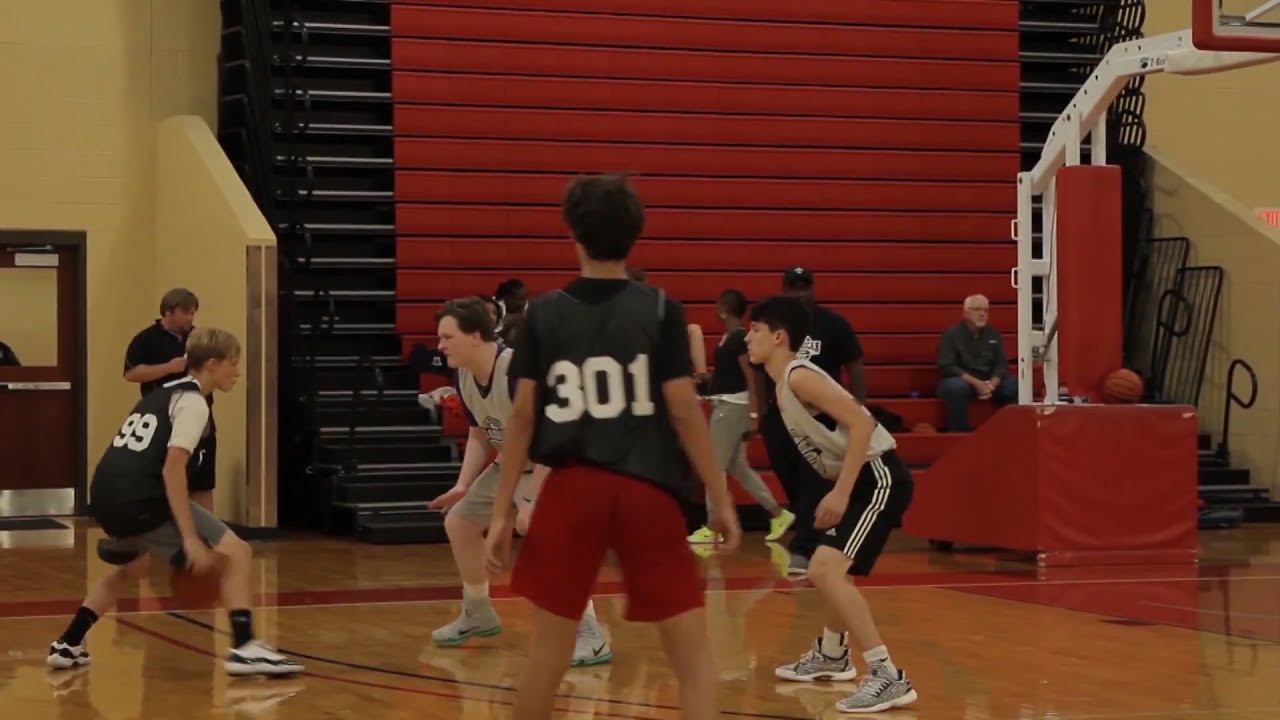 Dayne Bordelon is a rising guard prospect at South Lafourche High School