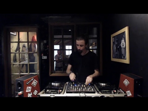 NFTRLab 29.11.2017 - Juliano Novás @ NFTR