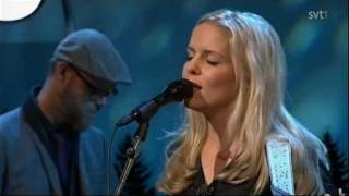 Sofia Karlsson - Kom änglar (Live, På spåret, Dec. 2011)