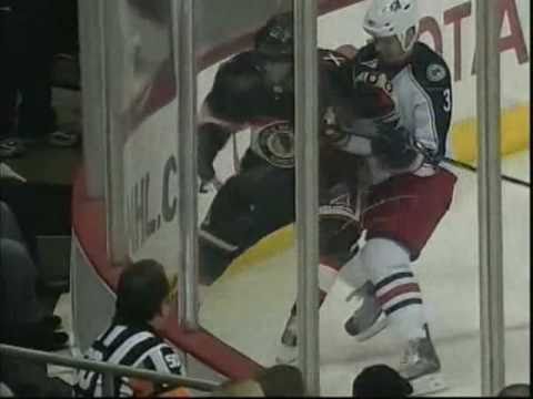 Mark Methot demolishes Patrick Kane