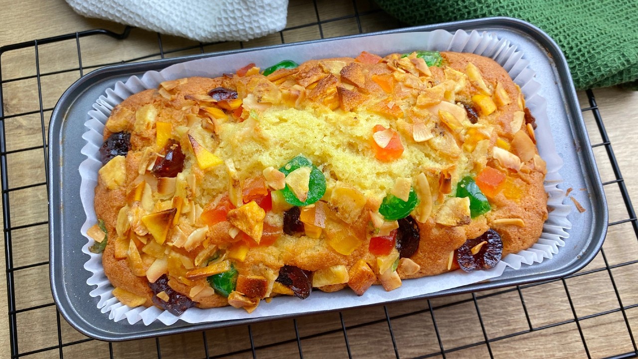 Easy Fruit Cake Recipe with Tropical Fruits! 🎄🍰 Simple and Quick!