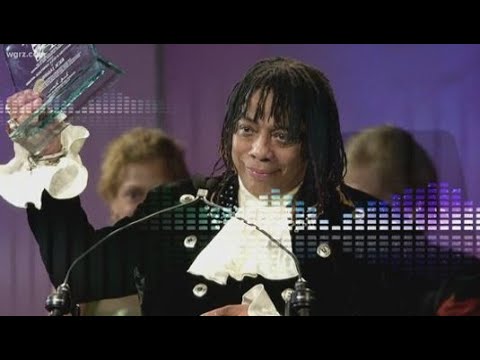 commUNITY: Episode 21