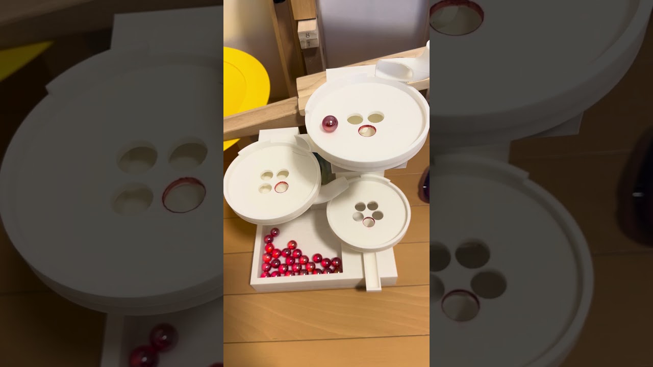カイジっぽい？②① 3Dプリンターで作った、3段クルーンにビー玉を転がす。全然最後までなかなかいかない。#marblesrace #automobile #marblesofig #marblerun