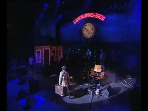 Yo Me Bajo En Atocha - Joaquin Sabina en directo