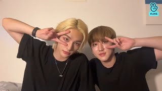 Download lagu [ENG SUB] STRAY KIDS HYUNJIN & CHANGBIN LIVE VLIVE (2022.02.24) STRAY KIDS VLIVE 2022 mp3