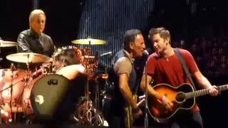 Bruce Springsteen &amp; Matthew Aucoin - No Surrender (Multi Cam) - Philadelphia (9/9/16)