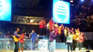 090724 Victory@25 P1060580 Glorify Your Name worship song