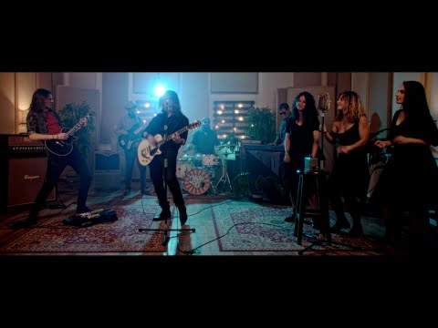 LUBACK ft. The Clics - Mojo On (official)