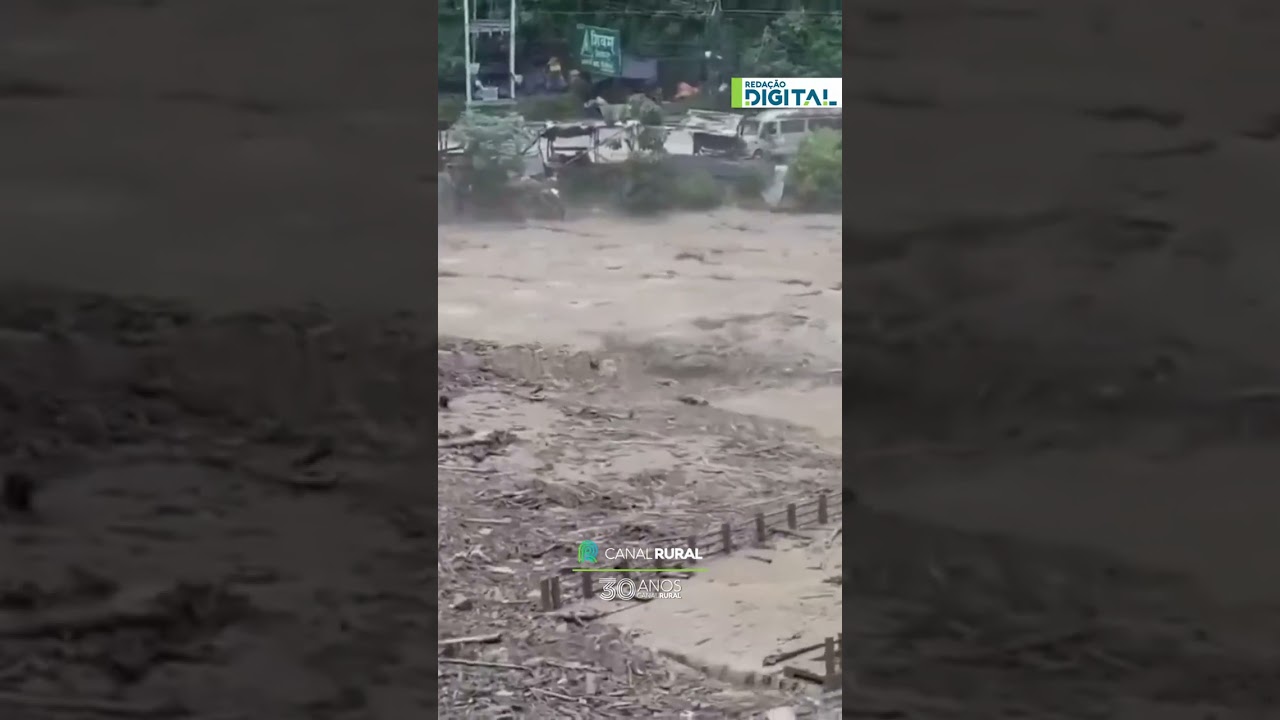 Enxurrada arranca ponte  e devasta comunidade na fronteira do Nepal com o Tibete