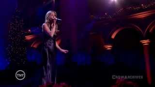 Sheryl Crow - &quot;Oh, Holy Night&quot; &amp; &quot;Please Come Home for Christmas&quot; (2013)